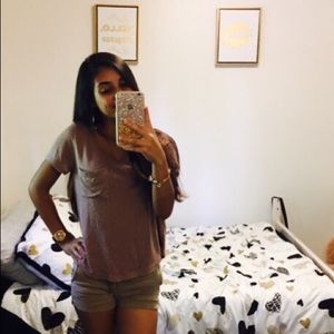 Meet your Posher, Alyssa