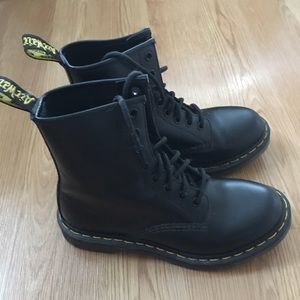 Dr. Martens Black 1460 Boot