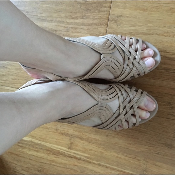 Franco sarto wedges
