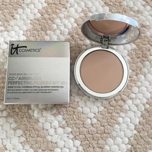 It Cosmetics CC+ airbrush perfecting powder