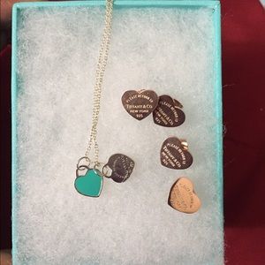 ‼️Tiffany & Co. 2 pair earrings & Mini Necklace‼️