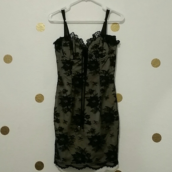 Lace black dress