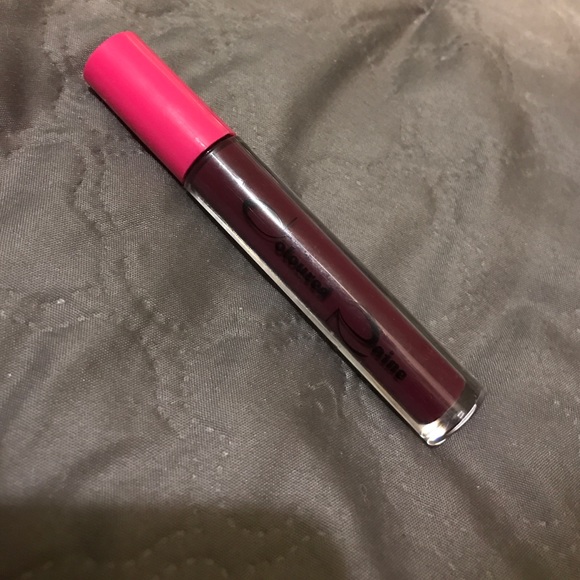 Coloured Raine Matte Lipstick