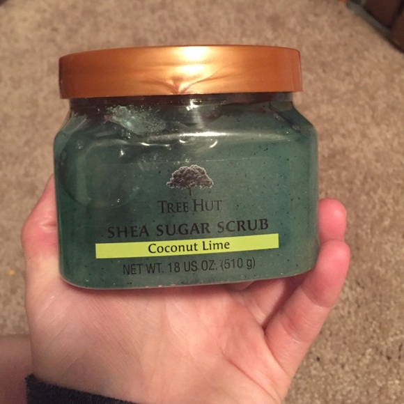 Tree hut body scrub
