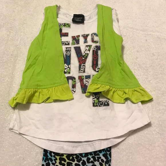 Enyce two piece set