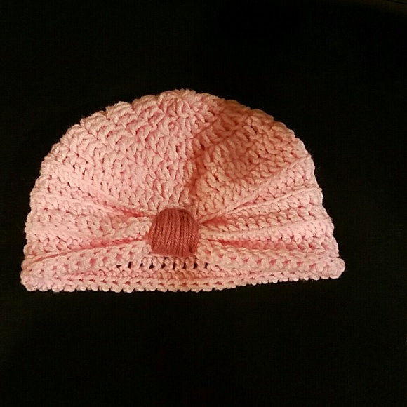 Hat and slippers - Picture 3 of 4