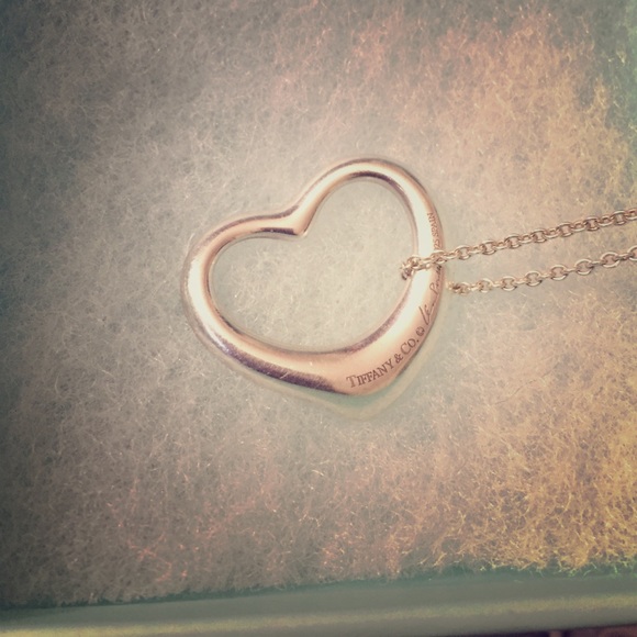 ‼️Tiffany & Co Large Open Heart Necklace‼️