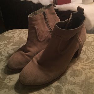 Dolce Vita heeled faux suede booties