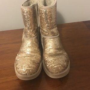 sparkly uggs!