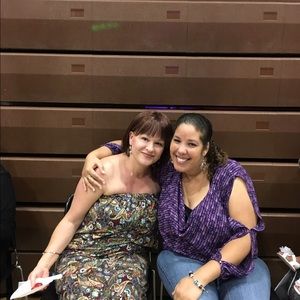 Meet your Posher, Cari