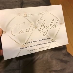 Carli Bybel Palette