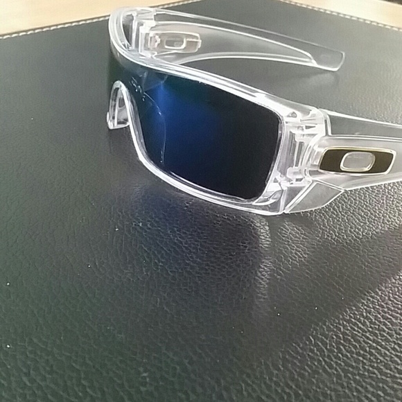Men's Oakley sunglasses bat wolf
