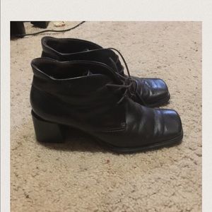 Franco Sarto Leather Ankle Boot 6M EUC