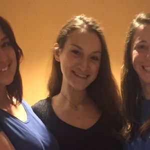 Meet your Posher, Danielle