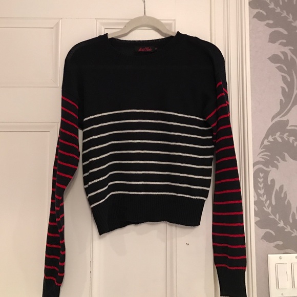 Multicolored stripped sweater