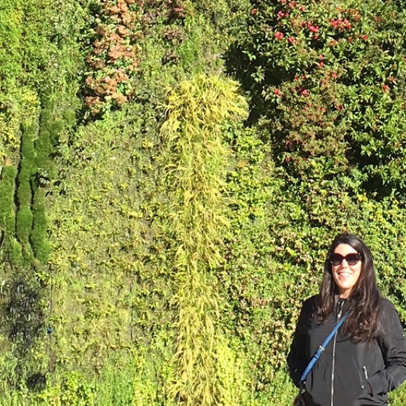 Meet your Posher, Jenn