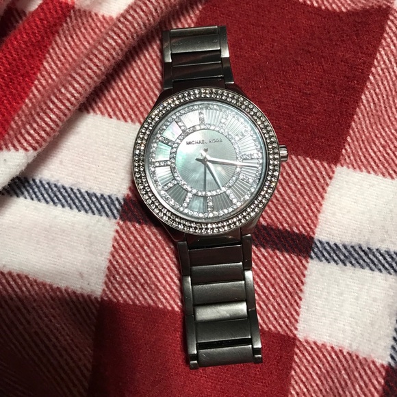 Michael kors grey steel metallic watch