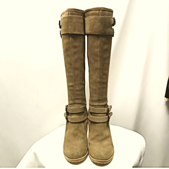 SOLD -LOFT boots - NWOT - Picture 2 of 4