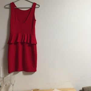 👗Brand NEW Zara Trafaluc Collection Dress (In Red