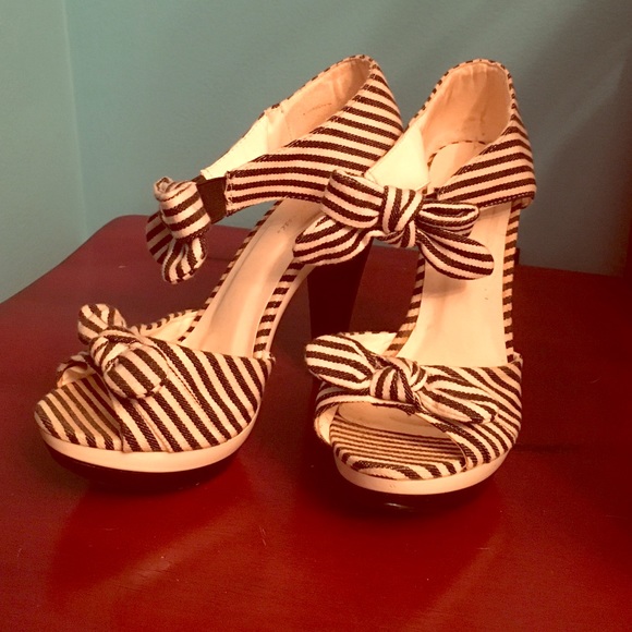 Charlotte Russe woman's size 7 high heels