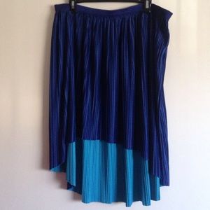 Navy/Light Blue Reversible HiLow skirt
