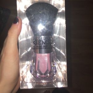 Body shimmer dust never been used