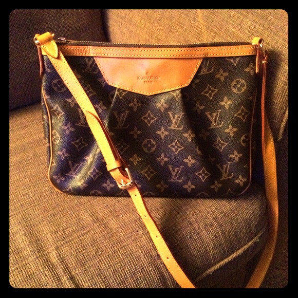 For Silvia to purchase!