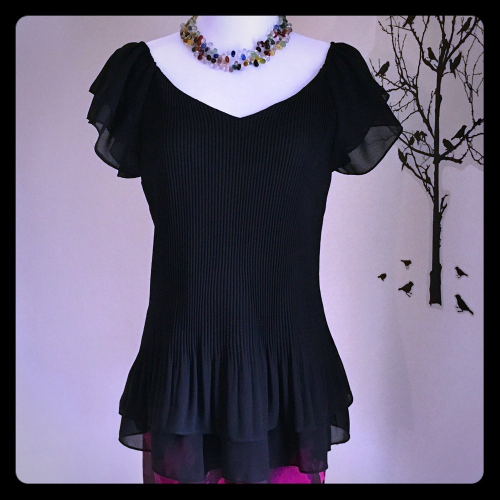 Wall Street - Black Flutter Sleeve Blouse - M