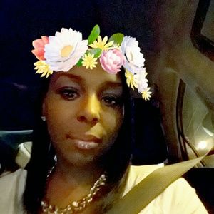 Meet your Posher, Mecca