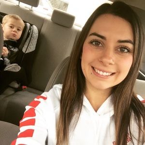 Meet your Posher, Brooke