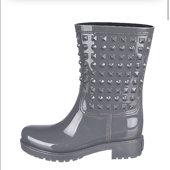 •Rain Boots• - Picture 2 of 3