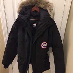 Canada Goose (Expedition Parka) - like new!