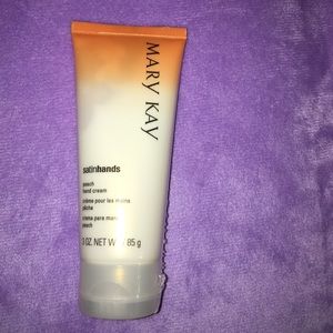 Mary Kay Hand Cream - Peach