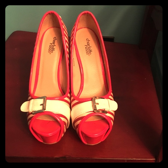 Women's size 7 Charlotte Russe high heels