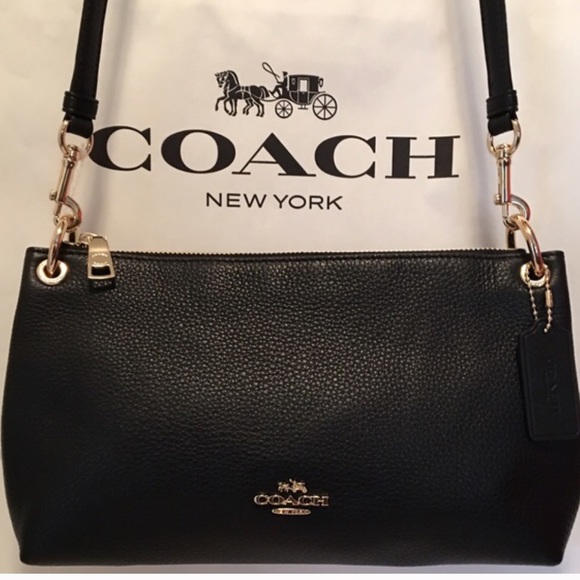 Coach Handbags - 🆕COACH NEW SHOULDER/CROSSBODY BAG 💯AUTH