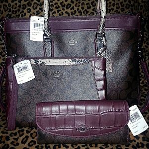Brand new coach set