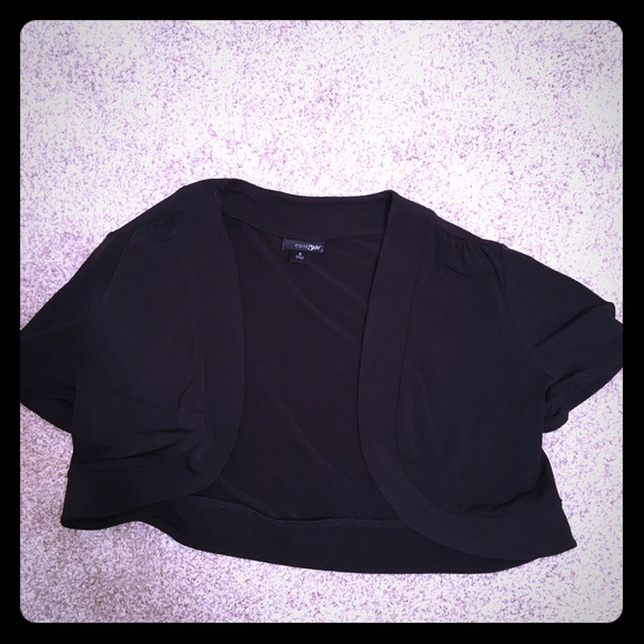 Black shrug - Picture 1 of 1