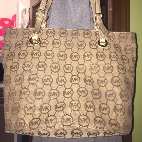 Authentic Michael Kors purse