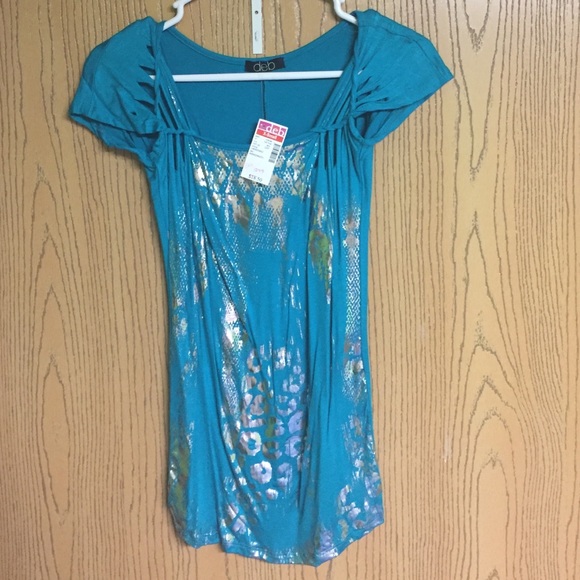 Rue 21 blue top