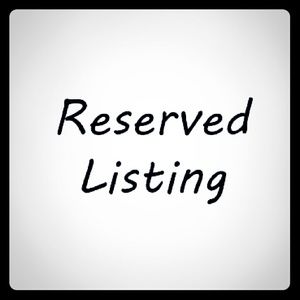 Reserved custom bundle for clothesaddict