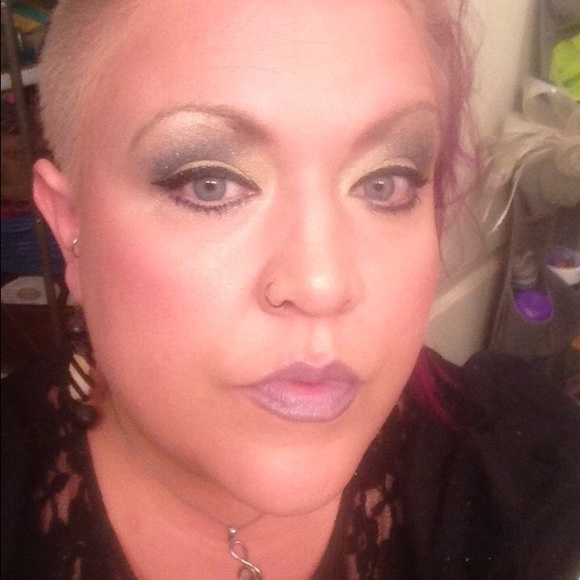 Meet your Posher, Aubrey - Picture 4 of 6