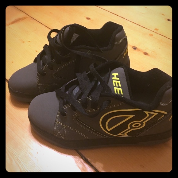 Heelys skate sneaker
