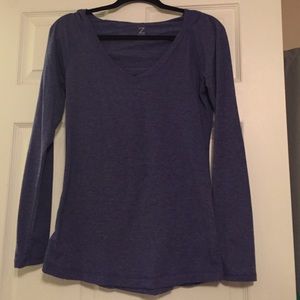 Long sleeved hooded fitness tee