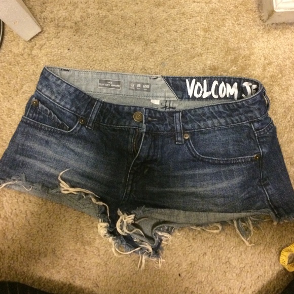 Volcom Jean denim shorts - Picture 1 of 3