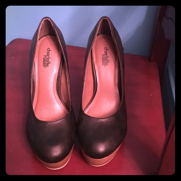 women's size 7 black and wood faux heels