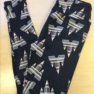 ✨LuLaRoe✨🦄✨Unicorn Disney Castle leggings