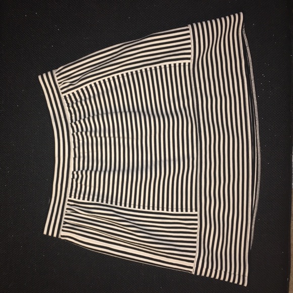 Madewell size 2 skirt