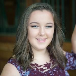 Meet your Posher, Lydia
