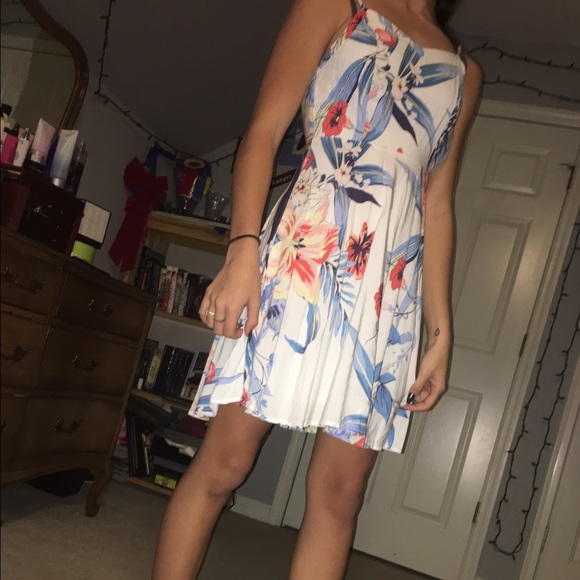 XTRA SMALL OLD NAVY DRESS
