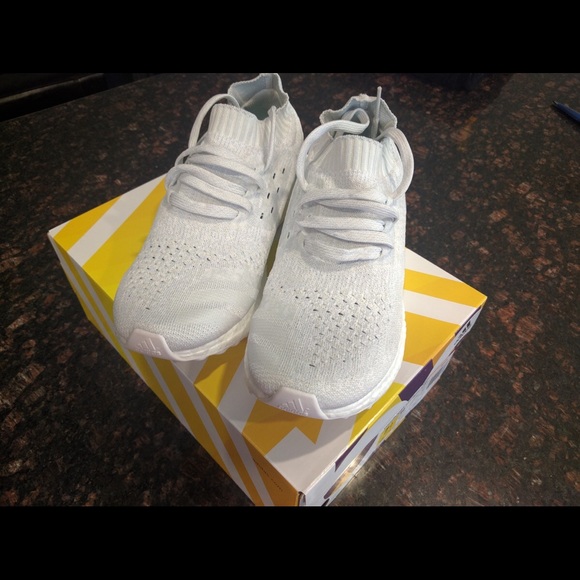 Adidas Ultra Boost Parley Men's 7.5